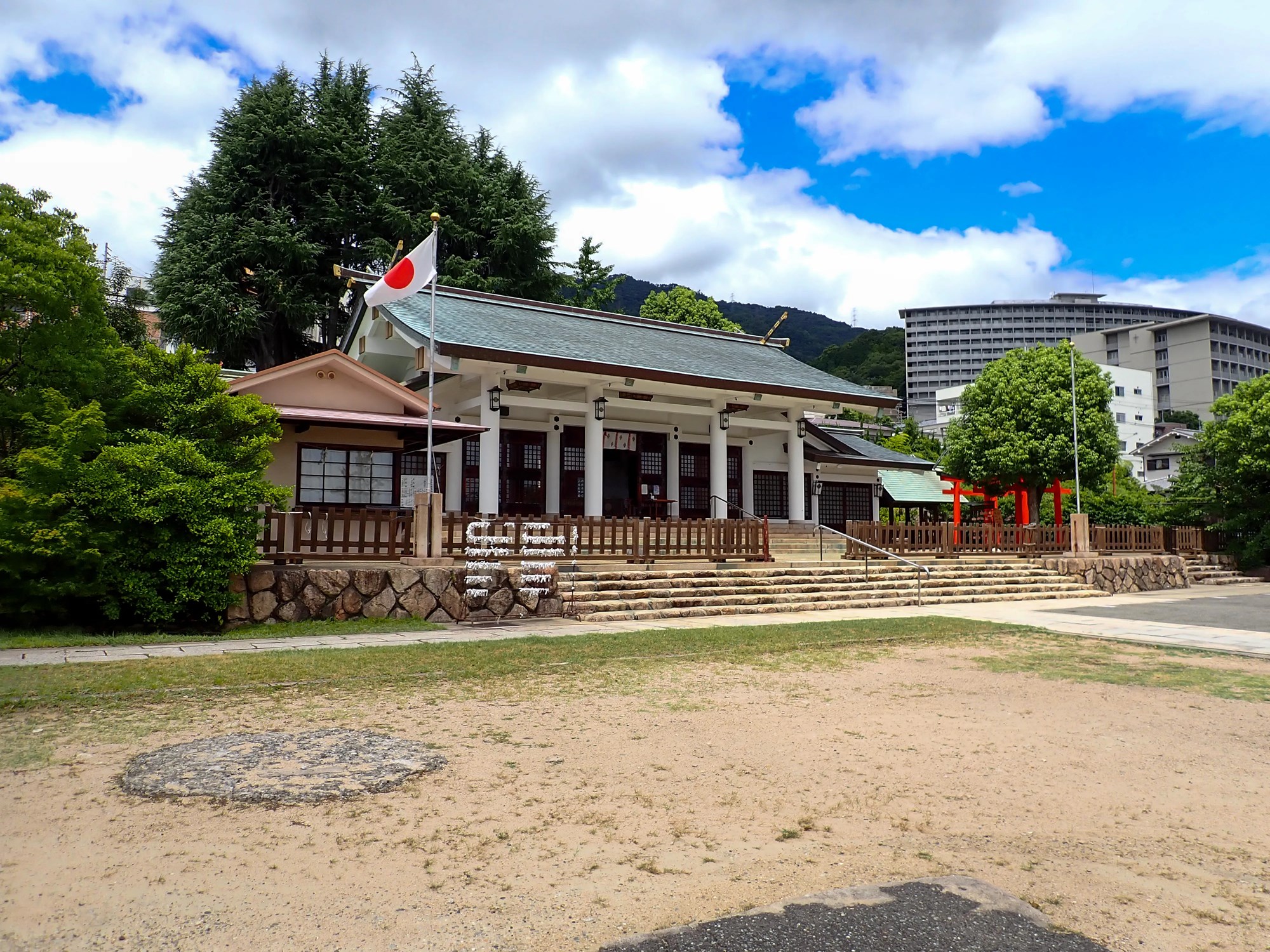 神戸護国神社